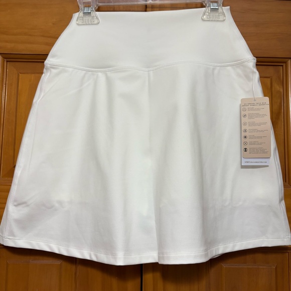 Spiritual Gangster Pants - Spiritual Gangster White Athletic Skort Size Small NWT